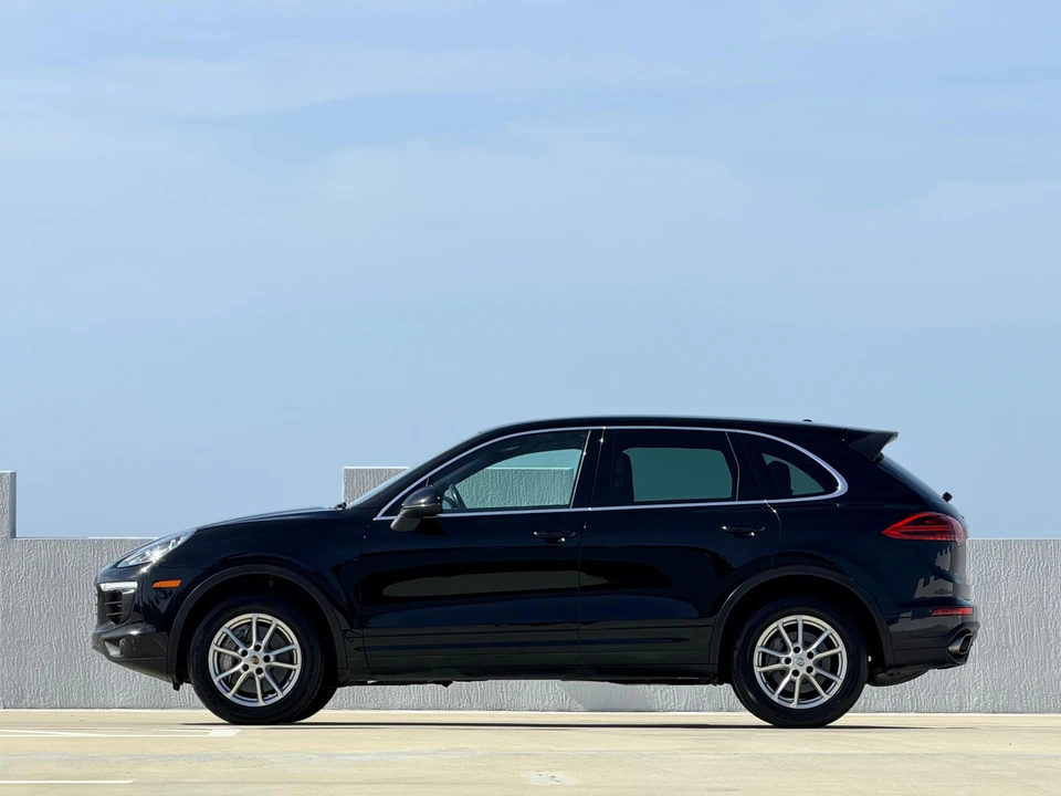 2016 Porsche 958 Cayenne - Image 15 of 31