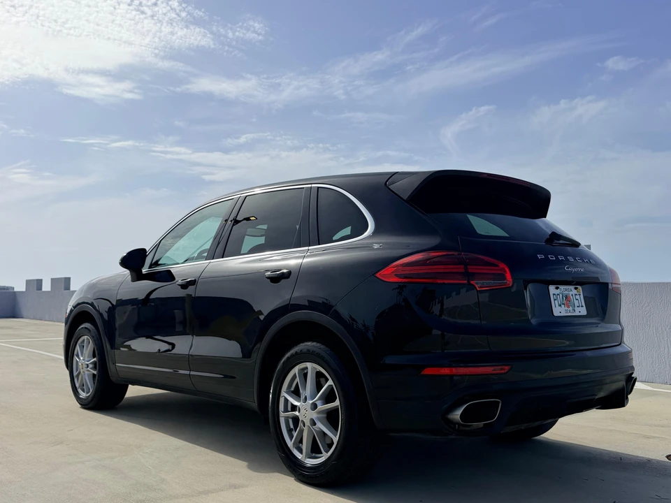 2016 Porsche 958 Cayenne - Image 21 of 31