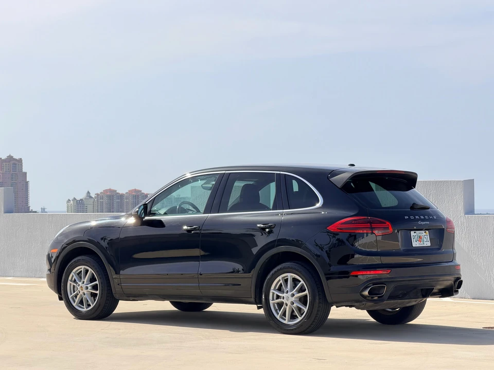 2016 Porsche 958 Cayenne - Image 19 of 31