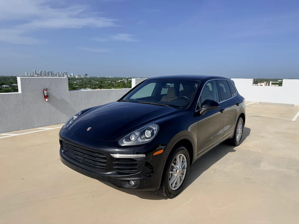 2016 Porsche 958 Cayenne - Image 7 of 31