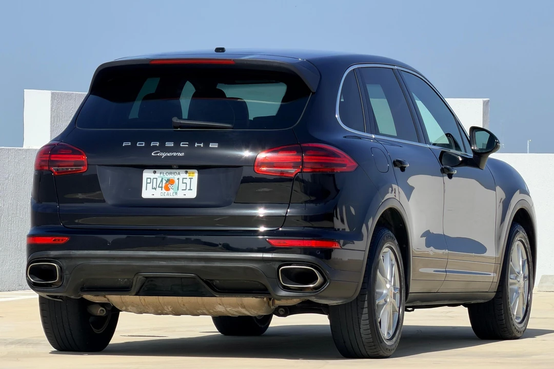 2016 Porsche 958 Cayenne - Image 4 of 31