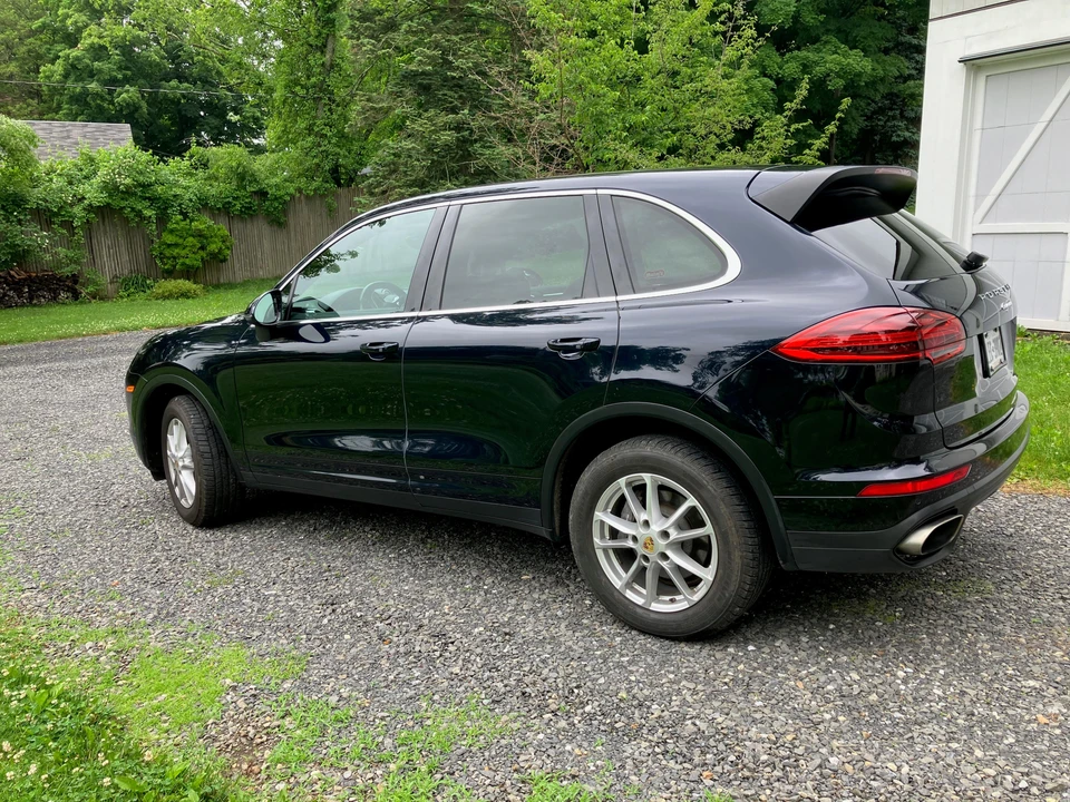 2016 Porsche 958 Cayenne - Image 8 of 31
