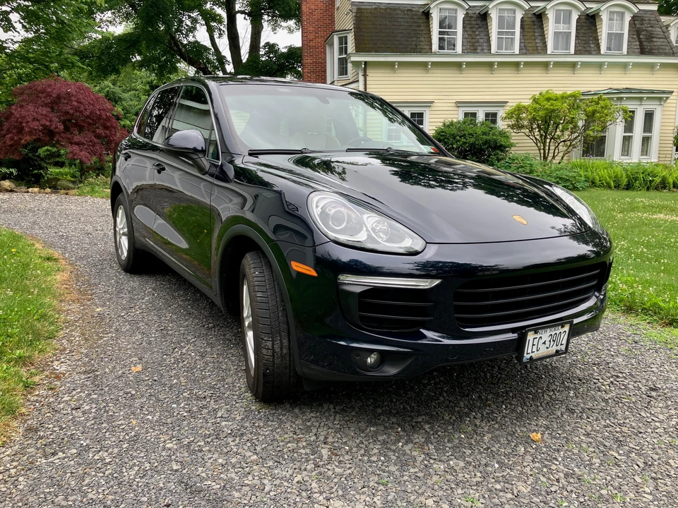 2016 Porsche 958 Cayenne - Image 12 of 31