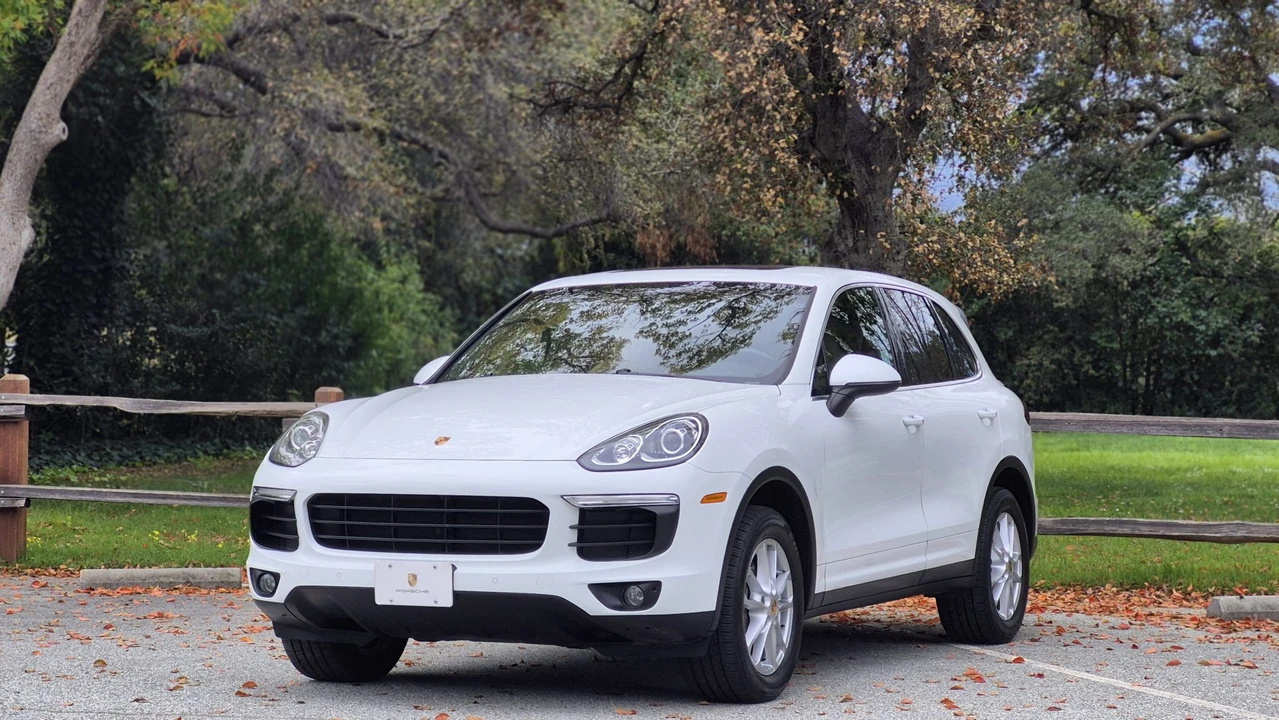 2016 Porsche 958 Cayenne - Image 5 of 31