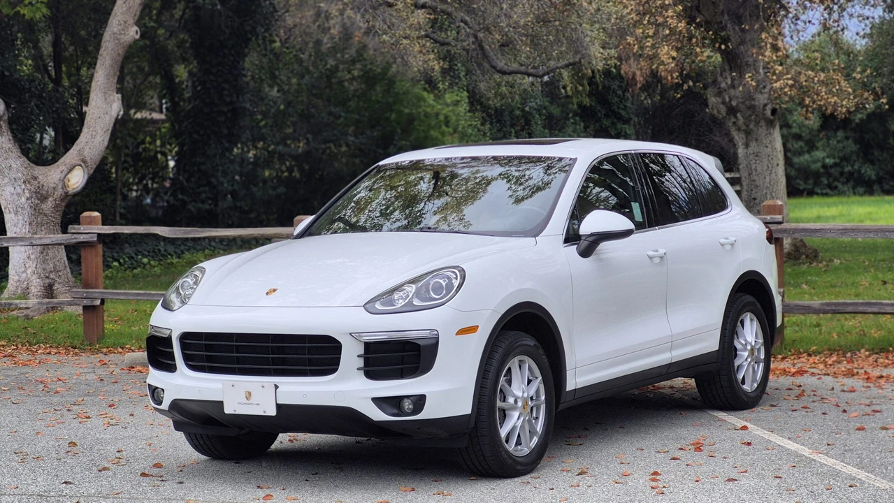 2016 Porsche 958 Cayenne - Image 7 of 31