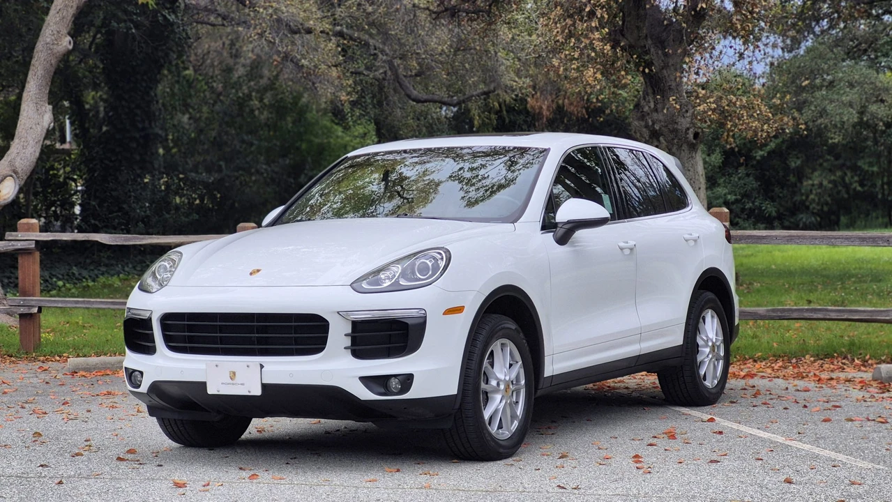 2016 Porsche 958 Cayenne - Image 8 of 31