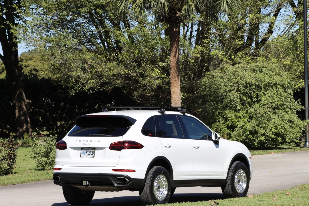 2016 Porsche 958 Cayenne - Image 23 of 31