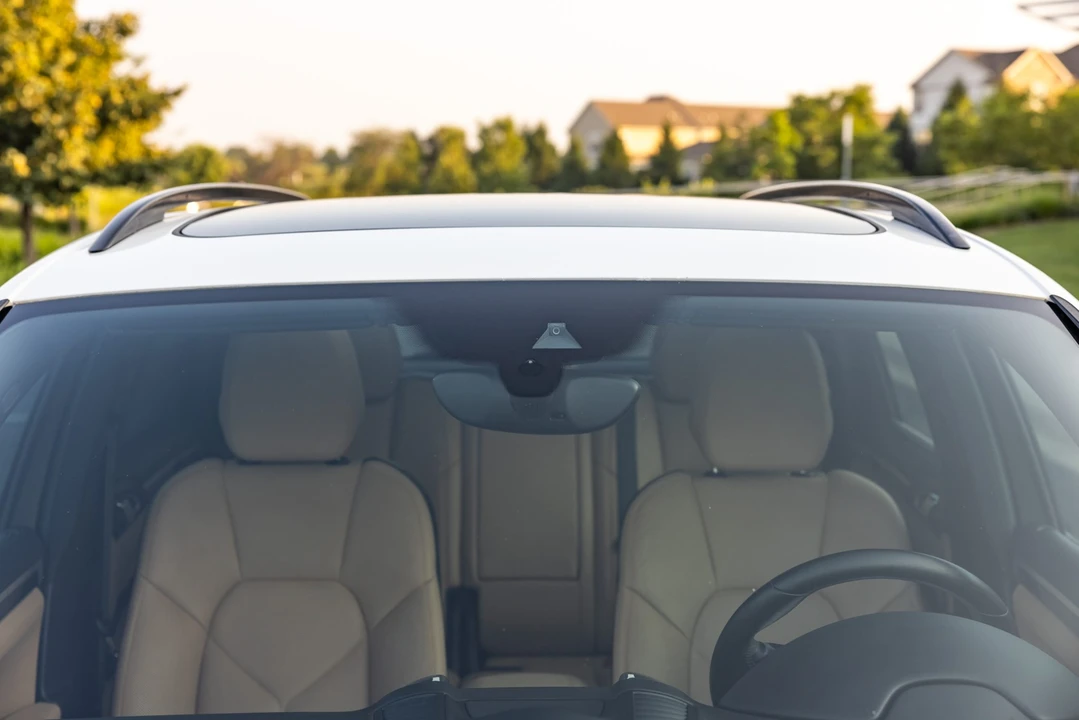 2016 Porsche 958 Cayenne - Image 24 of 31