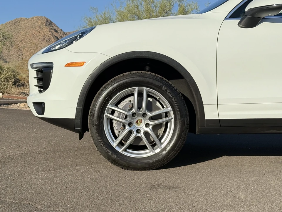 2016 Porsche 958 Cayenne - Image 26 of 31
