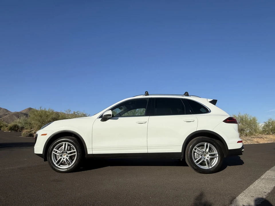 2016 Porsche 958 Cayenne - Image 4 of 31