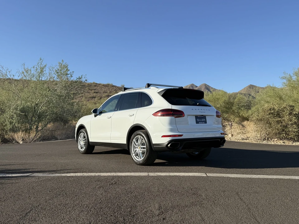 2016 Porsche 958 Cayenne - Image 5 of 31