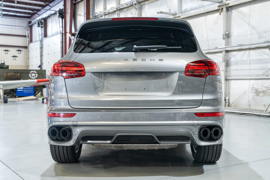 2016 Porsche 958 Cayenne - Image 8 of 31