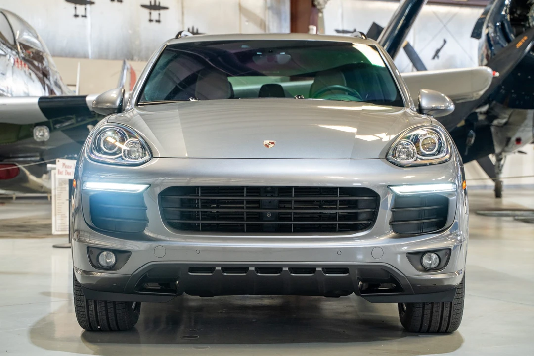 2016 Porsche 958 Cayenne - Image 4 of 31