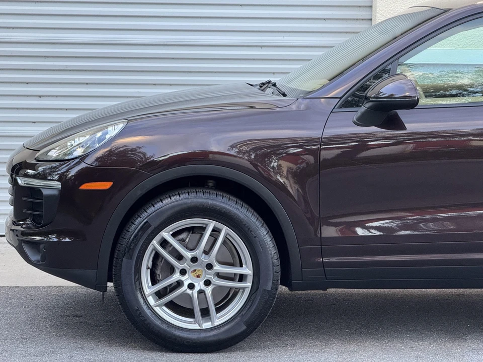 2016 Porsche 958 Cayenne - Image 24 of 31