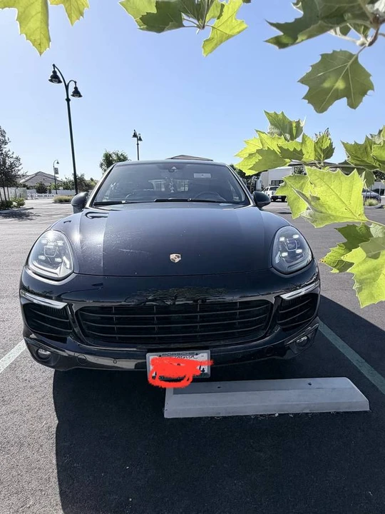 2016 Porsche 958 Cayenne S - Image 2 of 16