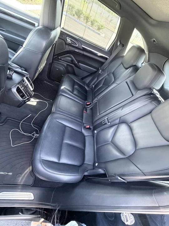 2016 Porsche 958 Cayenne S - Image 11 of 16