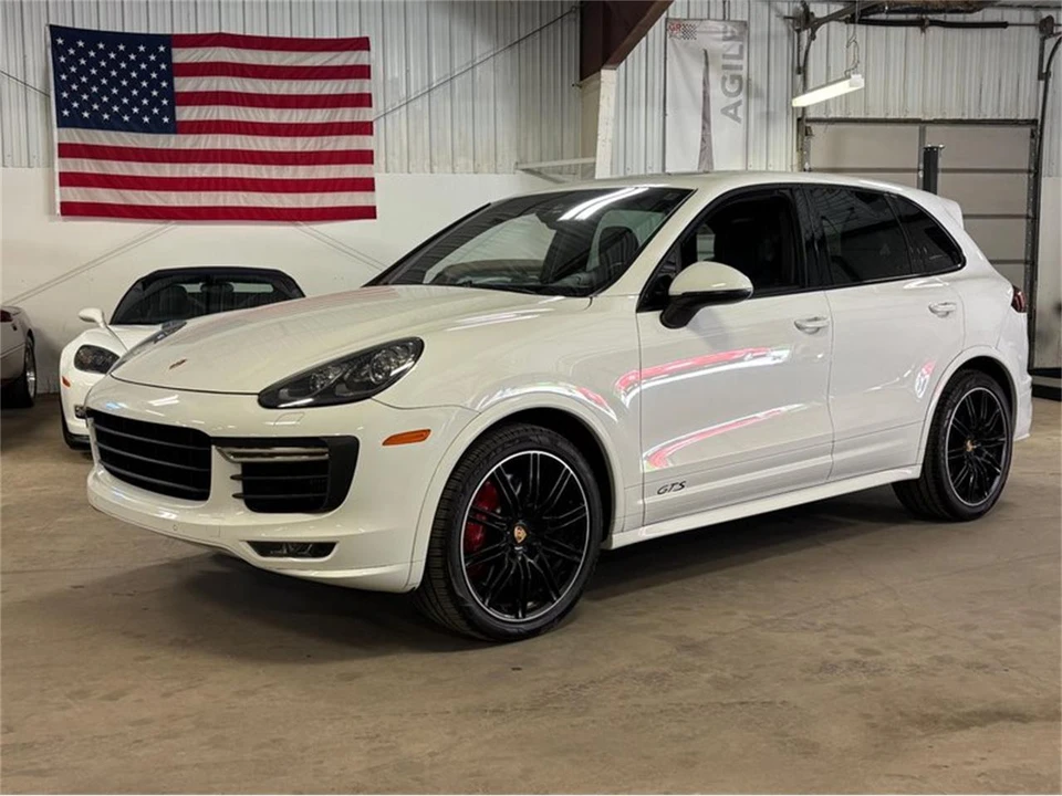 2016 Porsche 958 Cayenne - Image 3 of 31