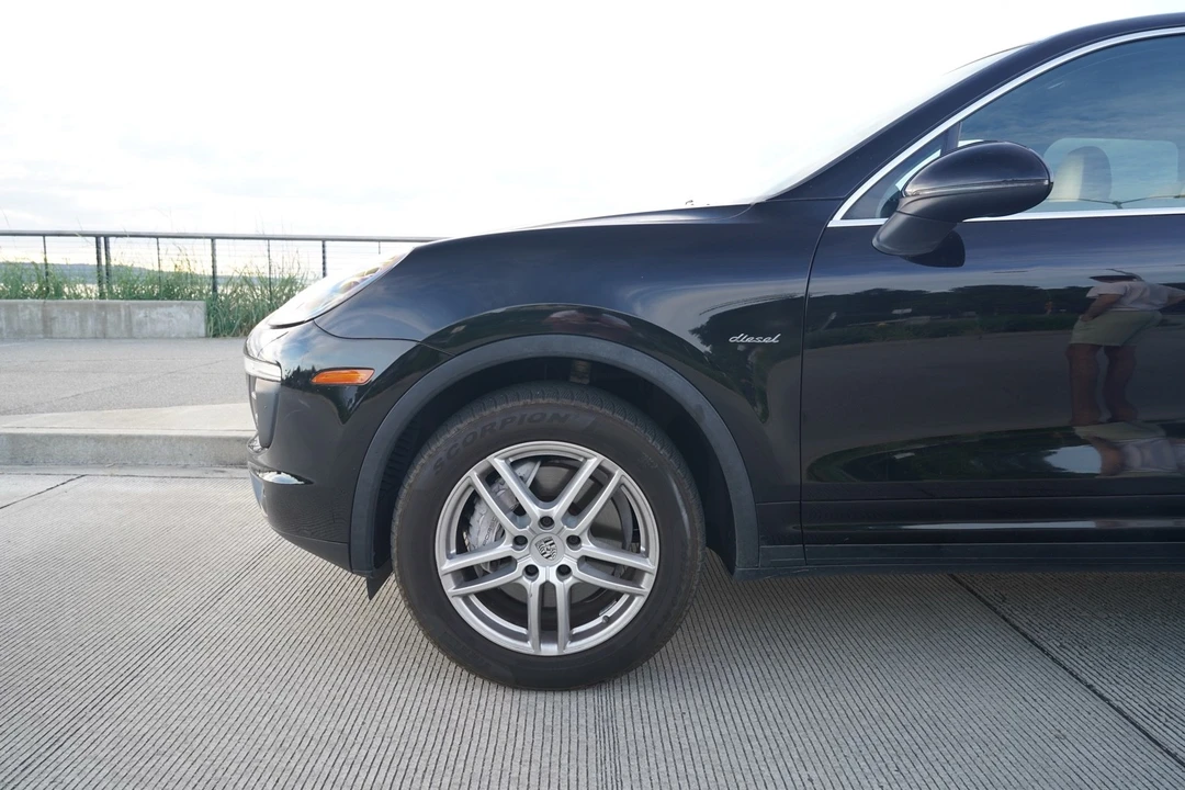 2016 Porsche 958 Cayenne - Image 6 of 13