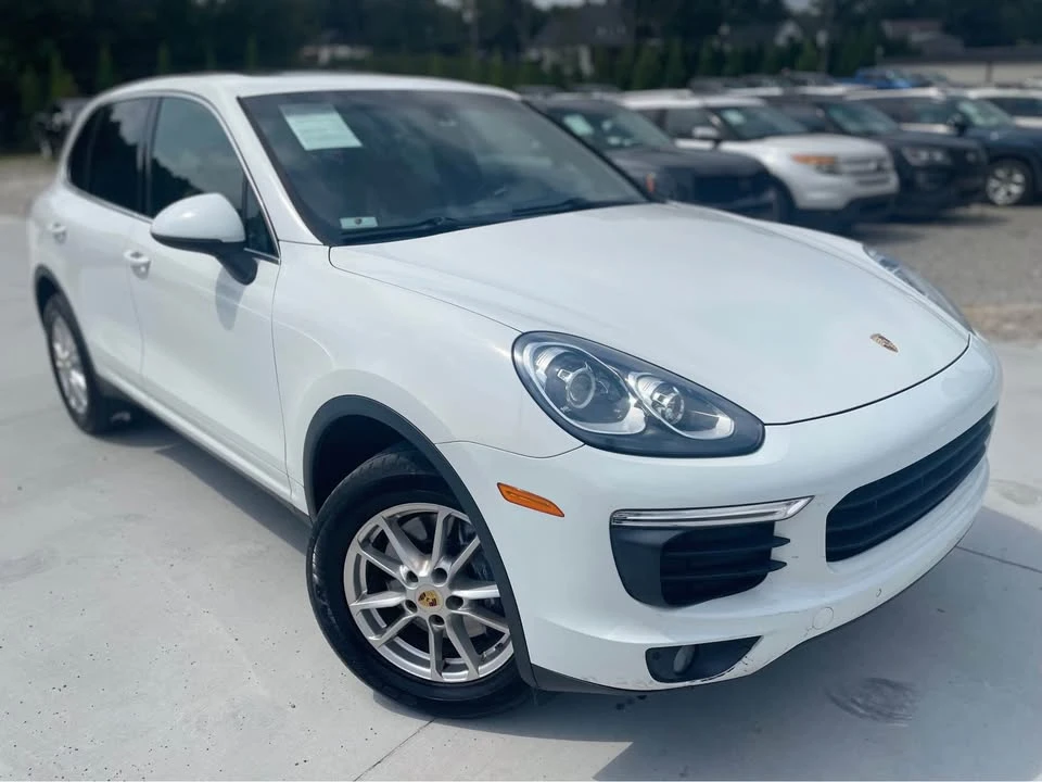 2016 Porsche 958 Cayenne - Image 3 of 20
