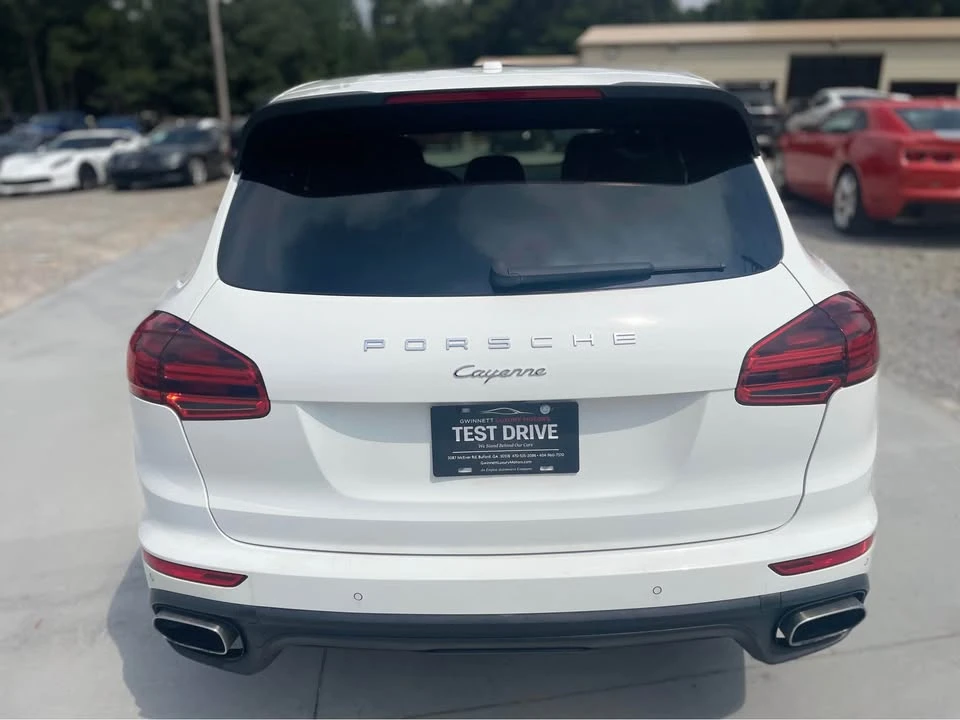 2016 Porsche 958 Cayenne - Image 6 of 20