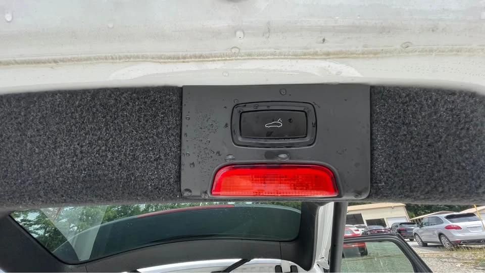 2016 Porsche 958 Cayenne - Image 19 of 20
