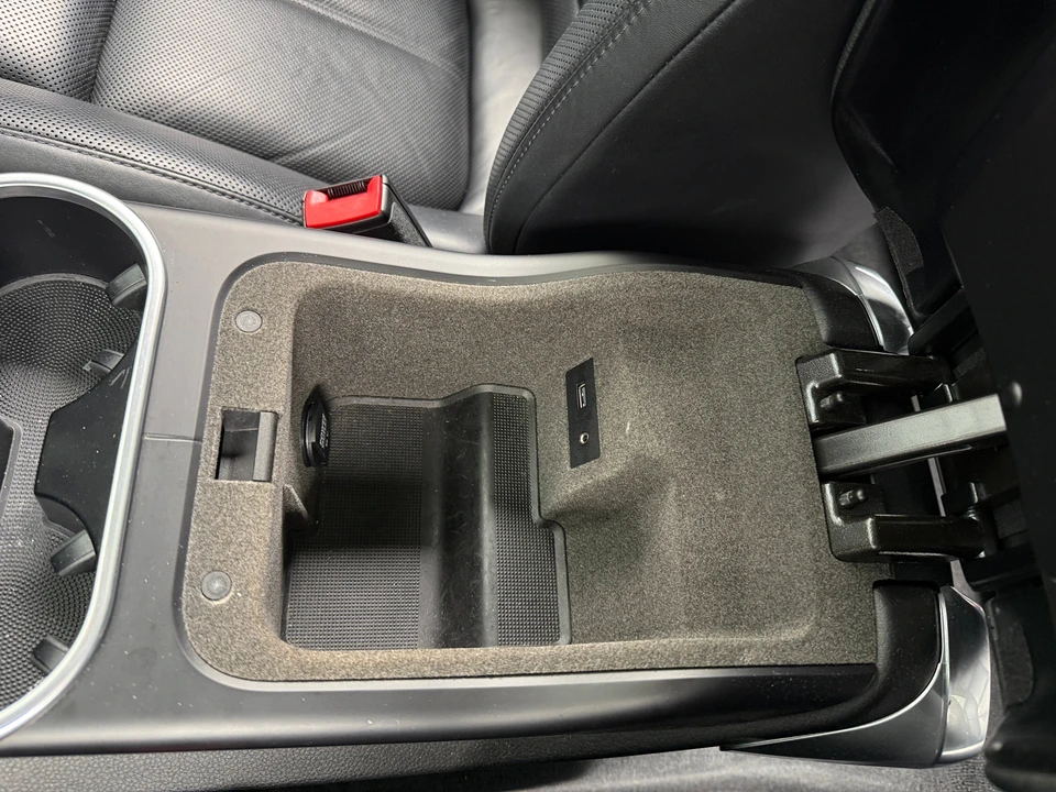 2016 Porsche 958 Cayenne - Image 16 of 22