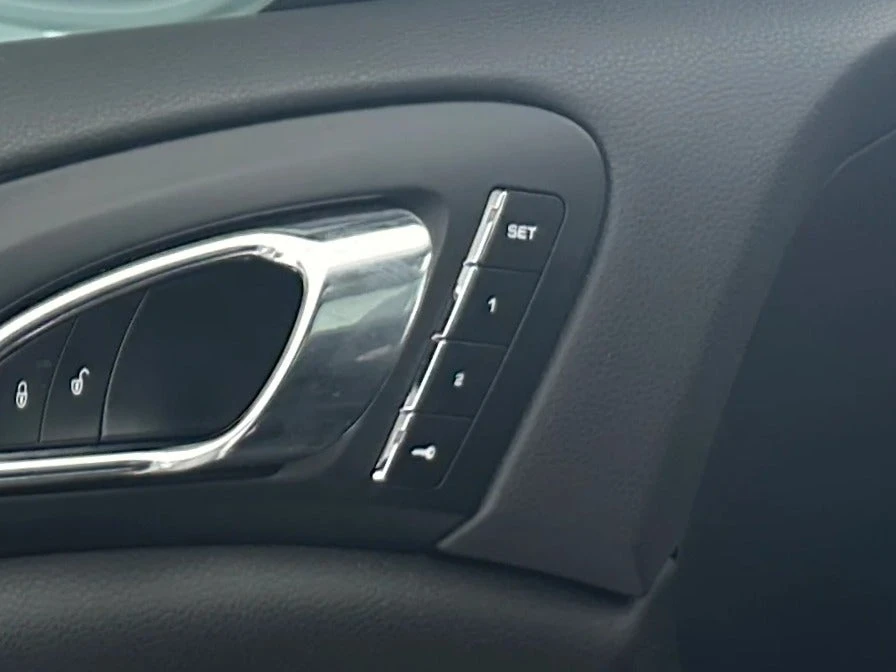 2016 Porsche 958 Cayenne - Image 14 of 22