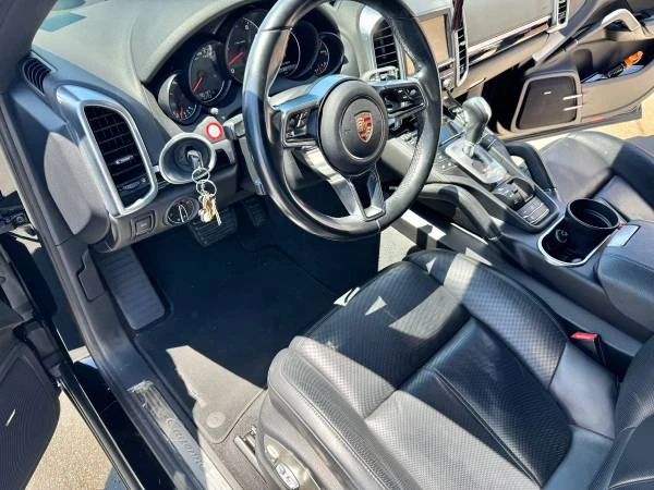 2016 Porsche 958 Cayenne - Image 7 of 12