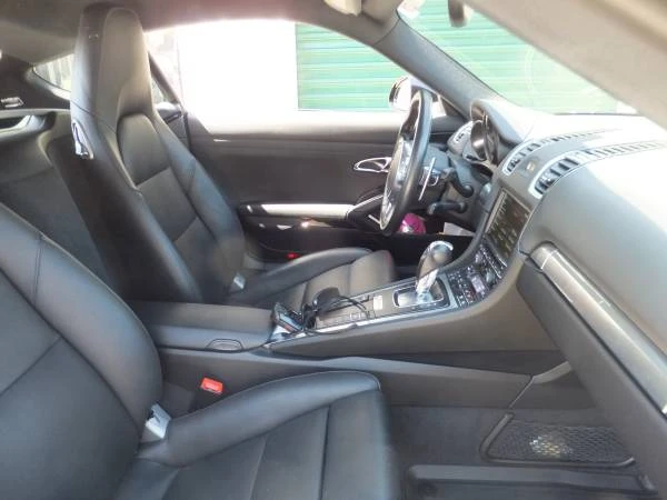 2016 Porsche 981 Cayman - Image 10 of 11