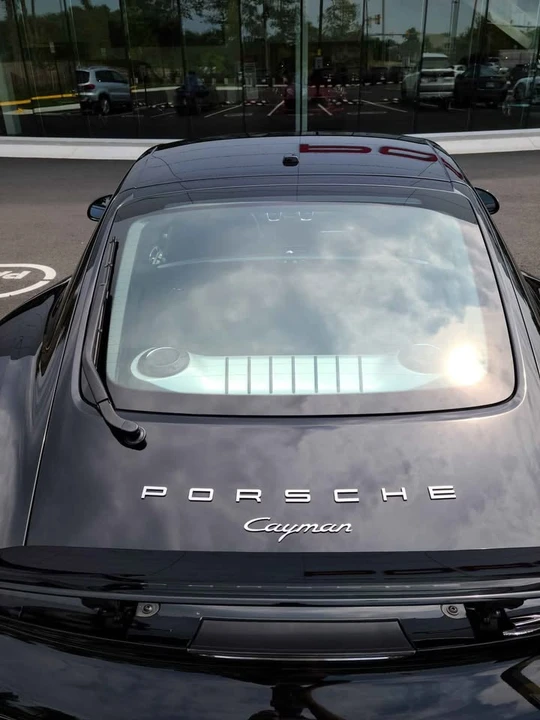 2016 Porsche 981 Cayman - Image 10 of 10