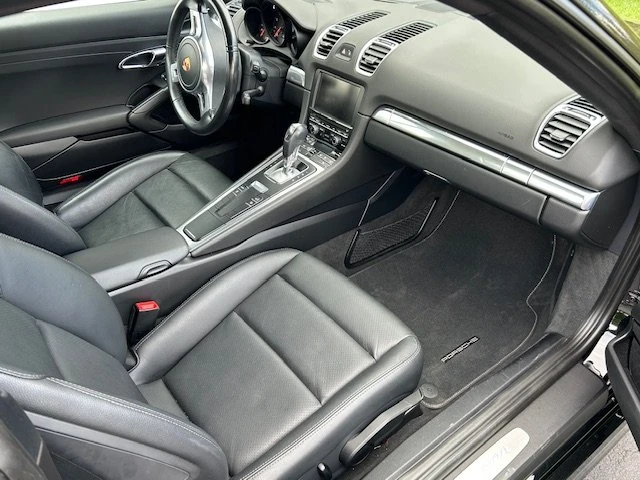2016 Porsche 981 Cayman - Image 2 of 5