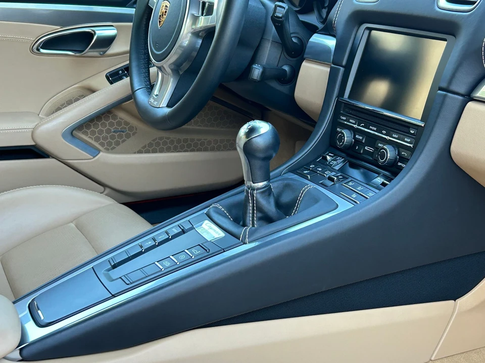 2016 Porsche 981 Cayman - Image 19 of 27