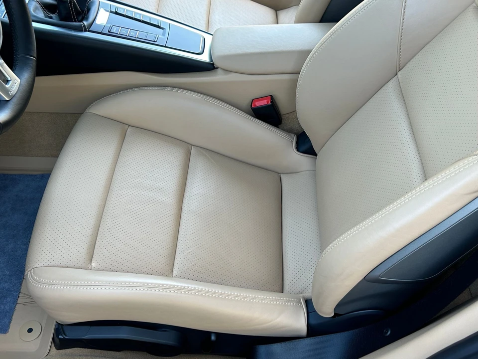 2016 Porsche 981 Cayman - Image 17 of 27