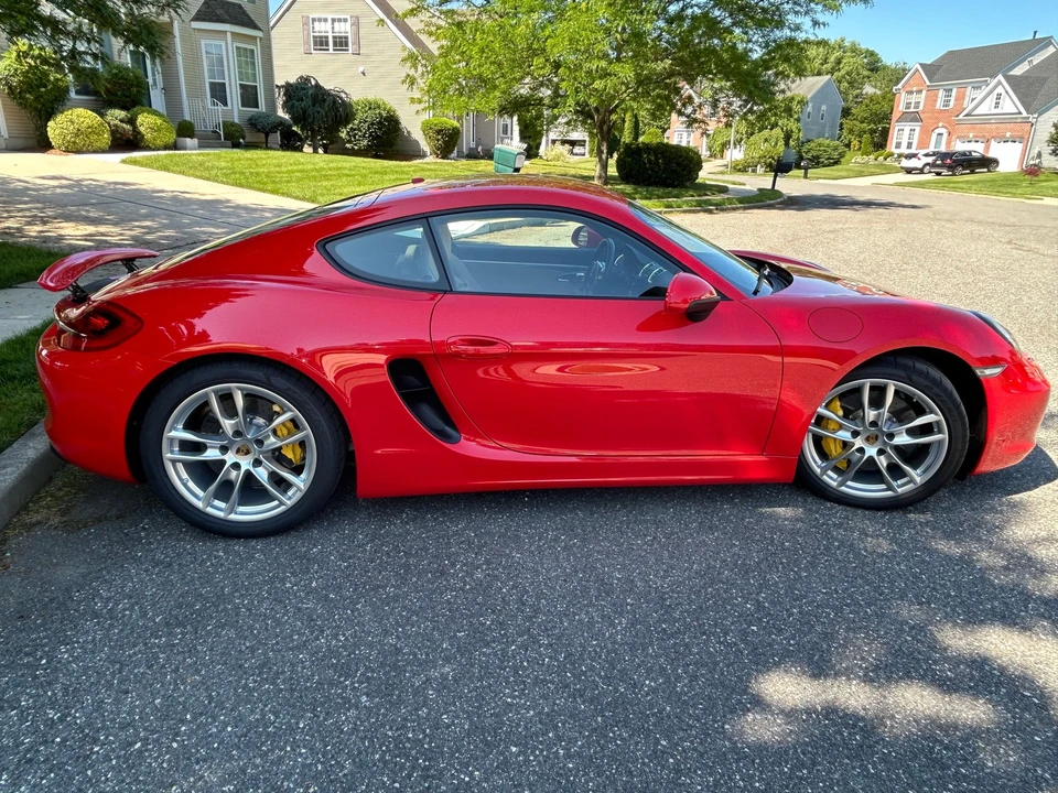 2016 Porsche 981 Cayman - Image 4 of 27