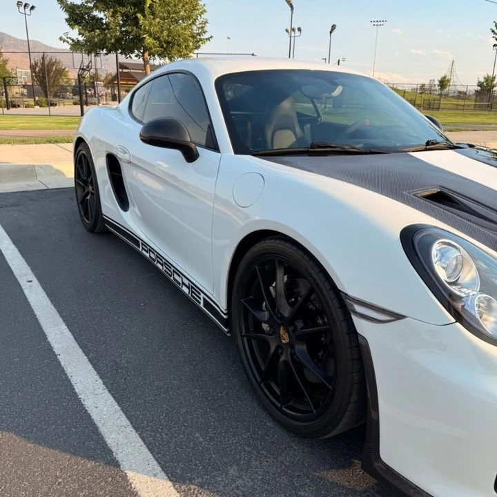 2016 Porsche 981 Cayman - Image 8 of 20