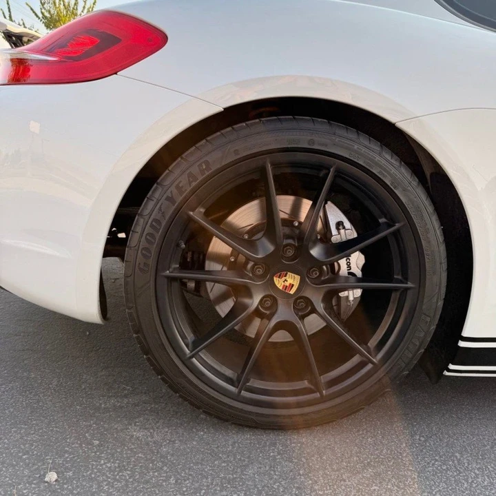 2016 Porsche 981 Cayman - Image 16 of 20