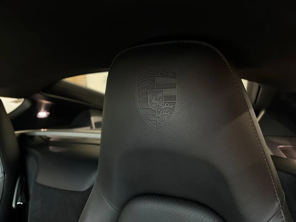 2016 Porsche 981 Cayman - Image 9 of 16