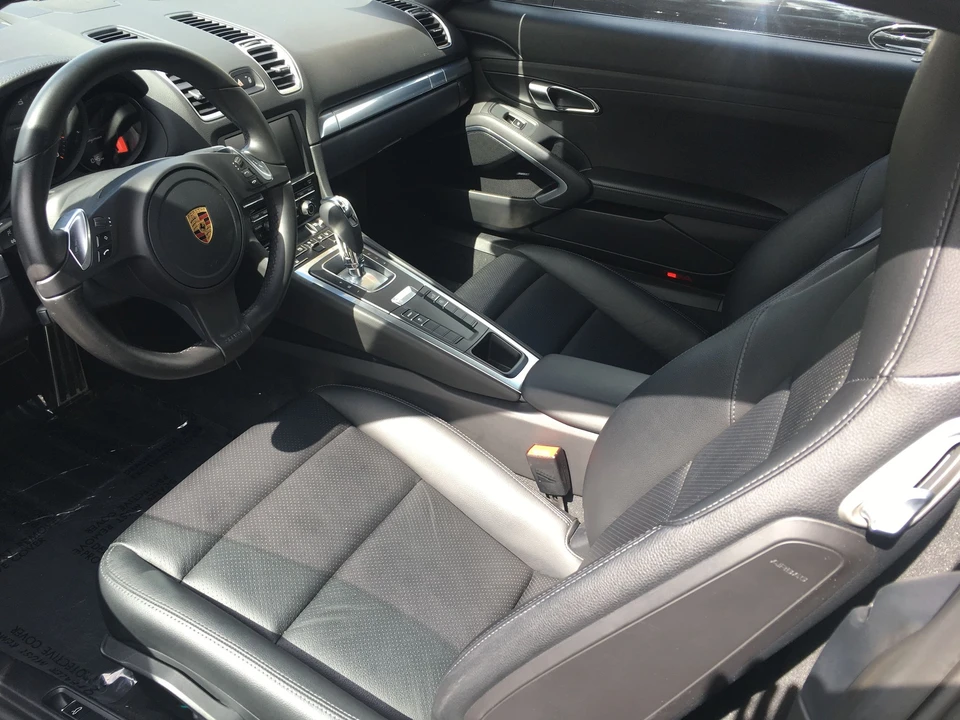 2016 Porsche 981 Cayman - Image 10 of 13
