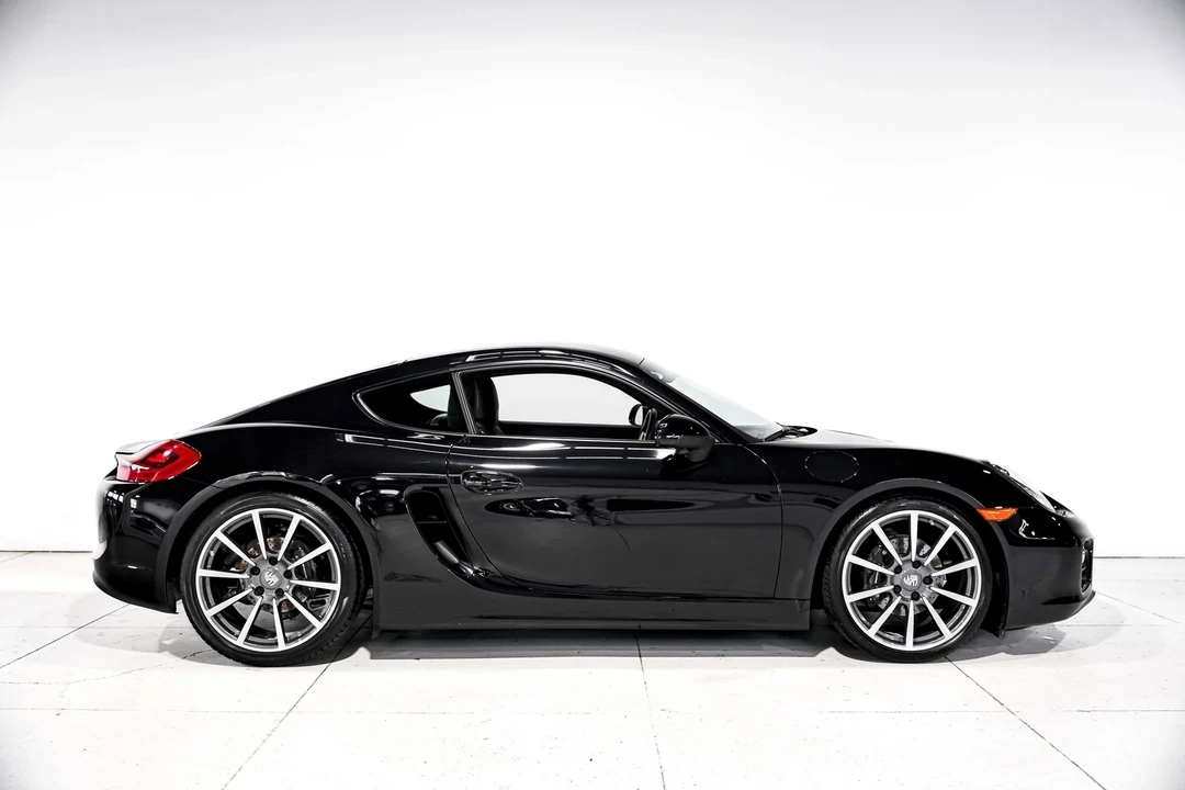 2016 Porsche 981 Cayman - Image 2 of 12