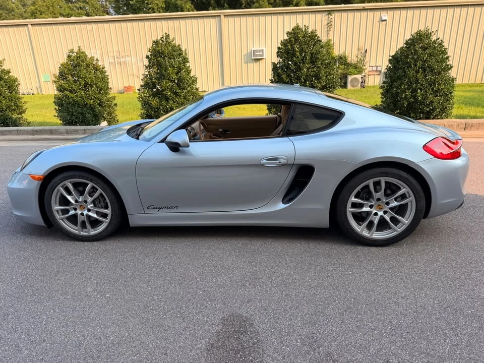 2016 Porsche 981 Cayman - Image 7 of 20