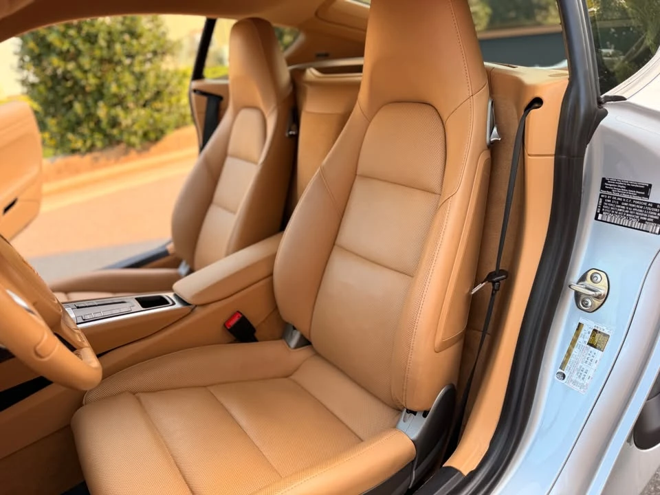2016 Porsche 981 Cayman - Image 16 of 20