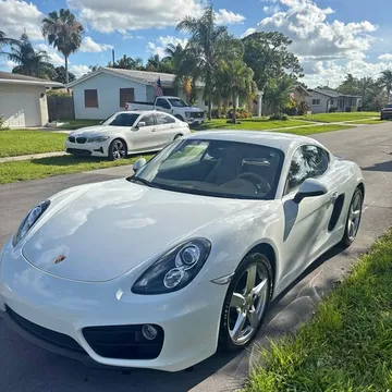2016 Porsche Cayman