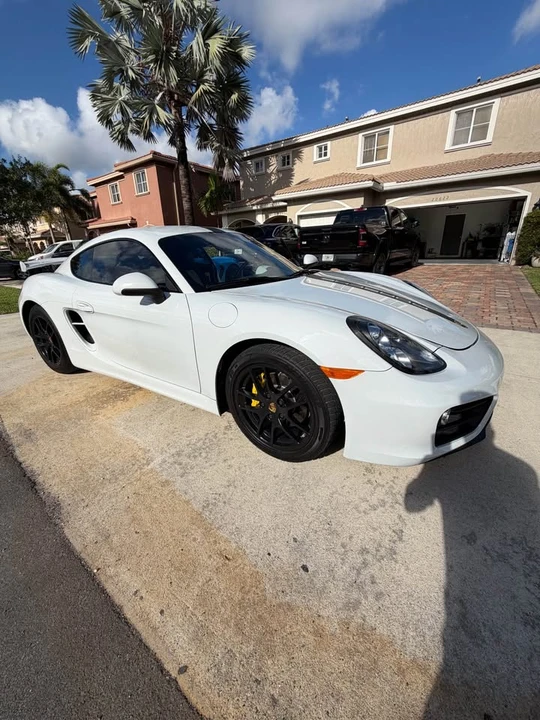 2016 Porsche 981 Cayman - Image 3 of 14
