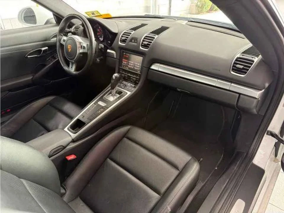 2016 Porsche 981 Cayman - Image 13 of 14