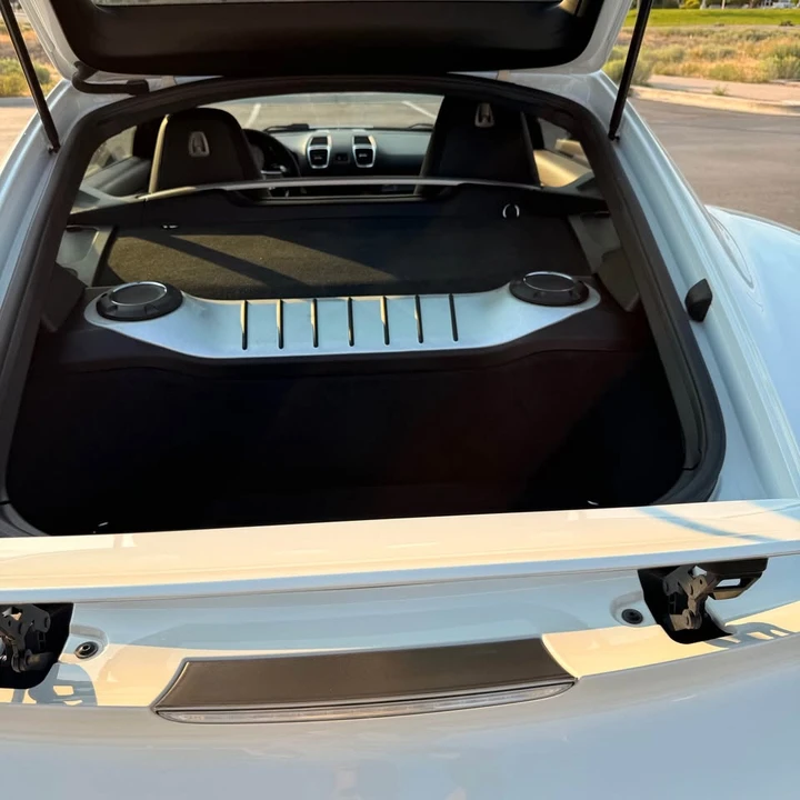 2016 Porsche 981 Cayman - Image 11 of 16