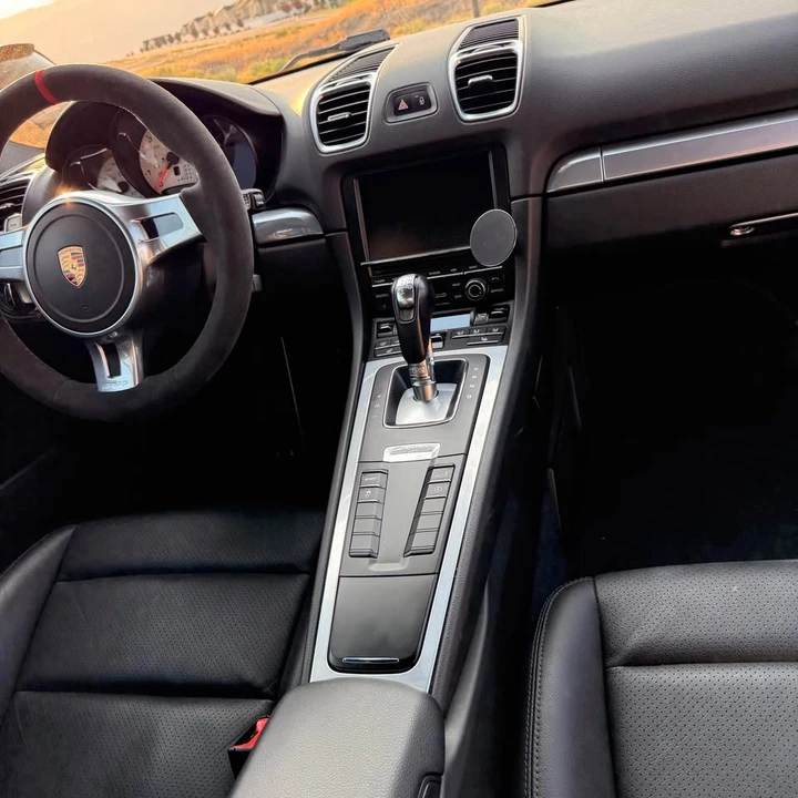 2016 Porsche 981 Cayman - Image 9 of 16