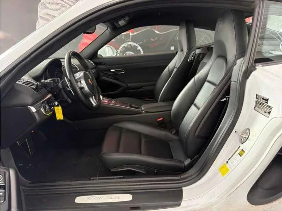 2016 Porsche 981 Cayman - Image 11 of 14