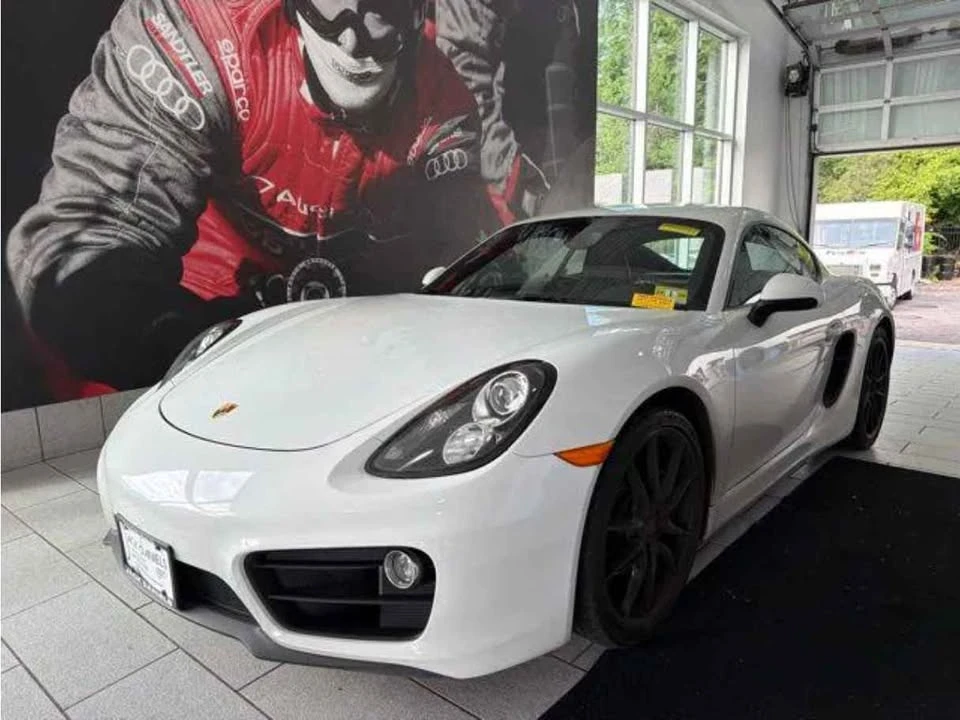 2016 Porsche 981 Cayman - Image 2 of 14