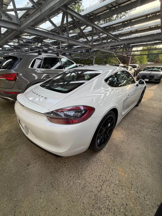 2016 Porsche 981 Cayman - Image 8 of 8