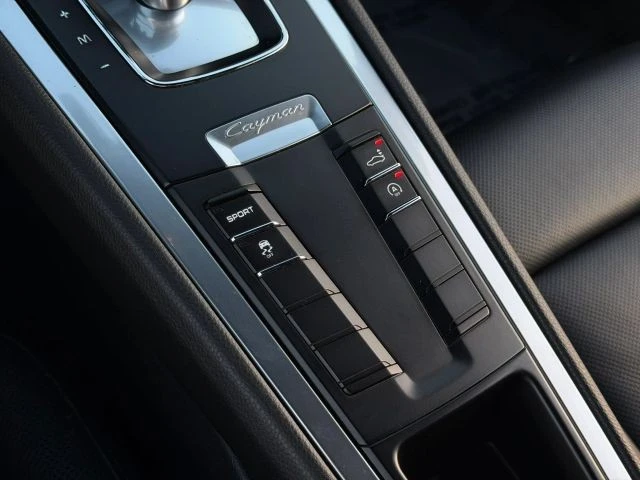 2016 Porsche 981 Cayman - Image 24 of 29